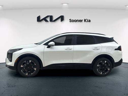 Snow White Pearl 2026 Kia Sportage Hybrid SX-Prestige