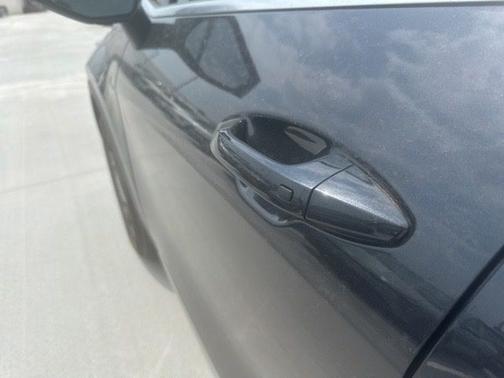 Gray Metallic 2026 Kia Sportage EX