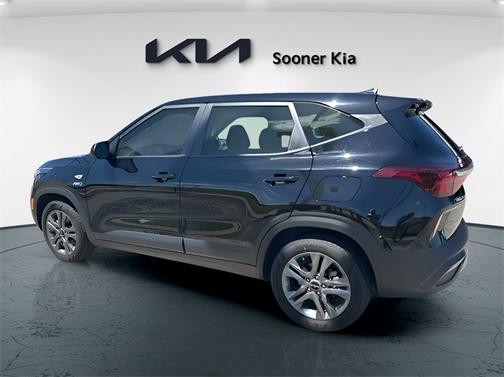 2023 Kia Seltos LX