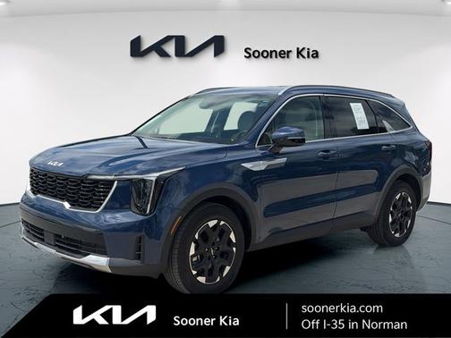 Midnight 2026 Kia Sorento S