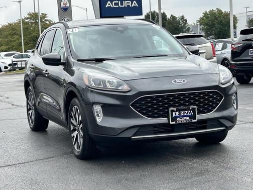 2020 Ford Escape SEL