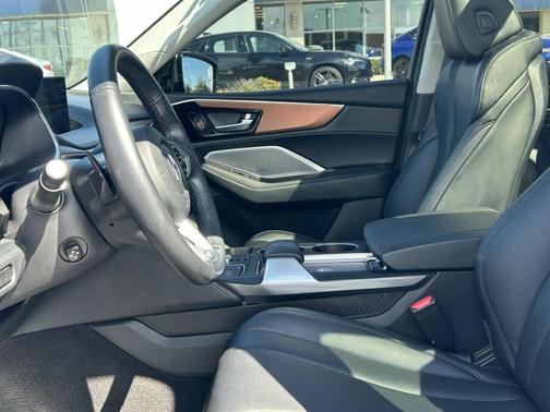 2022 Acura MDX Base