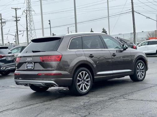 2017 Audi Q7 2.0T Premium
