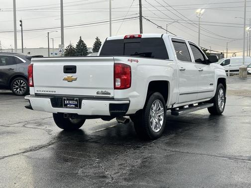 2016 Chevrolet Silverado 1500 High Country