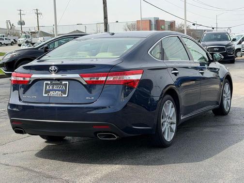 Parisian Night Pearl 2014 Toyota Avalon XLE Touring