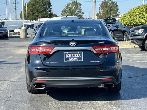 2018 Toyota Avalon Touring