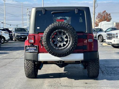 2013 Jeep Wrangler Unlimited Sahara