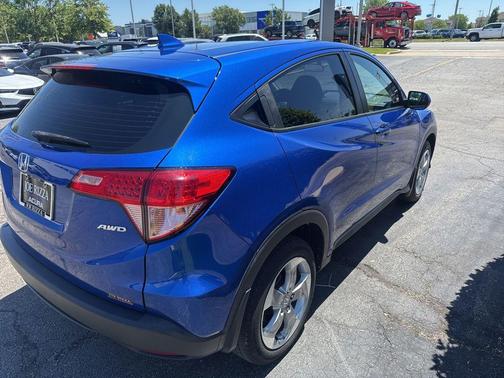 Aegean Blue Metallic 2018 Honda HR-V LX