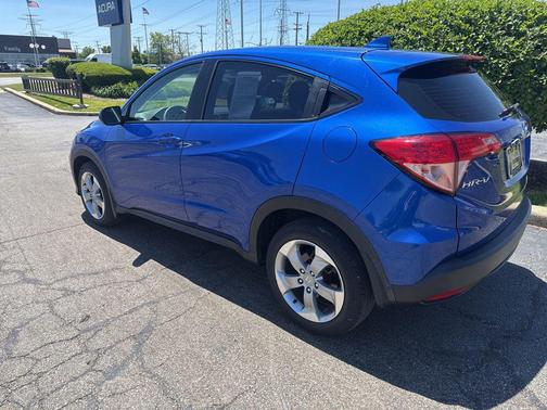 Aegean Blue Metallic 2018 Honda HR-V LX