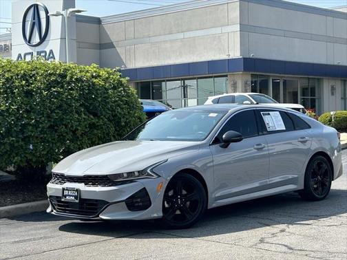 2022 Kia K5 GT-Line
