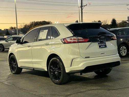 2023 Ford Edge ST Line