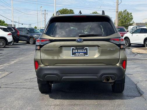 Autumn Green Metallic 2025 Subaru Forester Hybrid Premium