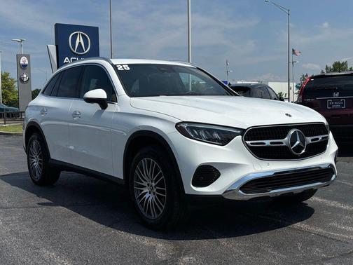 2025 Mercedes-Benz GLC 300 4MATIC