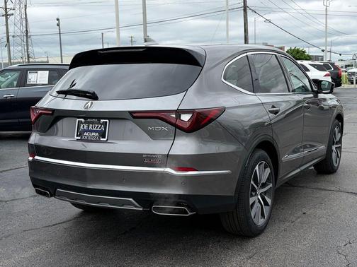 Liquid Carbon Metallic 2026 Acura MDX Technology Package