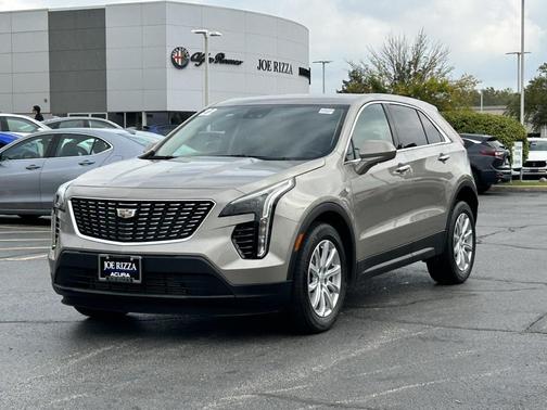 2022 Cadillac XT4 Luxury