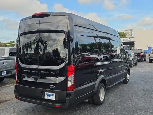 AGATE BLACK METALLIC 2025 Ford Transit-350 XLT