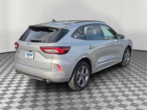 ICONIC SILVER METALLIC 2023 Ford Escape ST-LINE