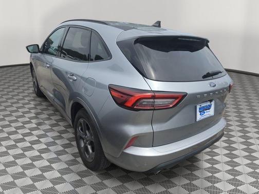 ICONIC SILVER METALLIC 2023 Ford Escape ST-LINE