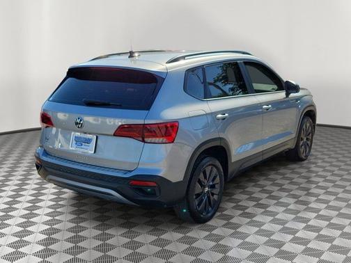 Pyrite Silver Metallic 2024 Volkswagen Taos 1.5T S