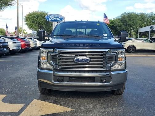 2022 Ford F-350 XLT