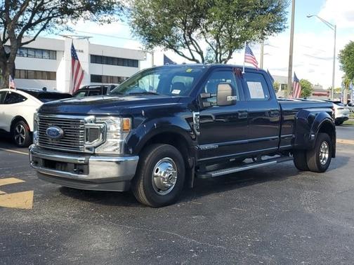 2022 Ford F-350 XLT