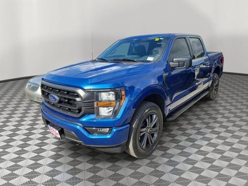 ATLAS BLUE METALLIC 2023 Ford F-150 XLT