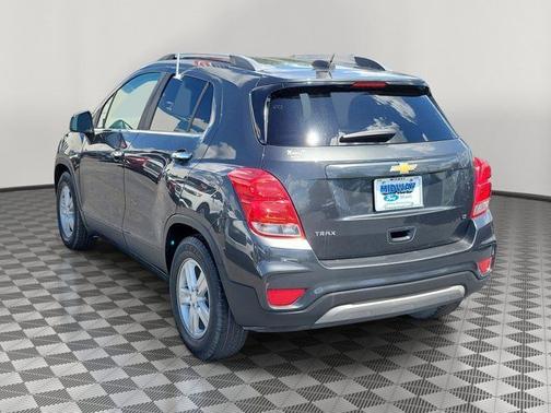 Nightfall Gray Metallic 2017 Chevrolet Trax LT