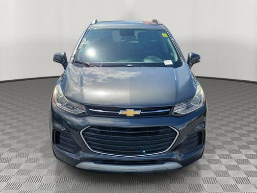 Nightfall Gray Metallic 2017 Chevrolet Trax LT
