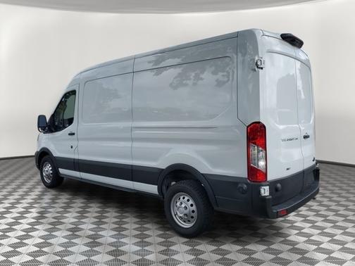 2024 Ford Transit-250 148 WB MEDIUM ROOF CARGO