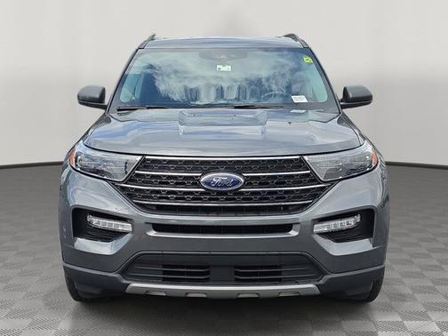 CARBONIZED GRAY METALLIC 2022 Ford Explorer XLT