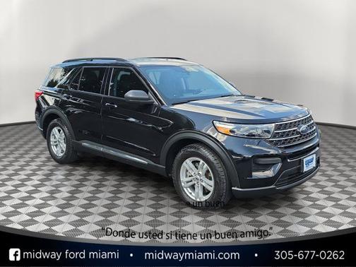 AGATE BLACK METALLIC 2022 Ford Explorer XLT