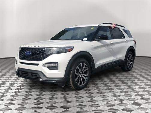 2022 Ford Explorer ST-LINE