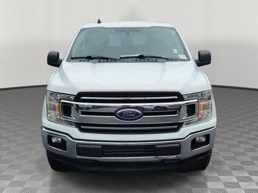 OXFORD WHITE 2019 Ford F-150 XLT