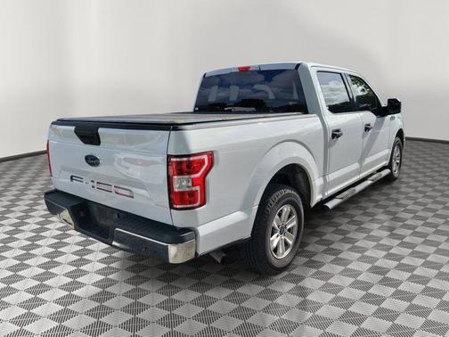 OXFORD WHITE 2019 Ford F-150 XLT