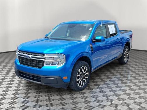 VELOCITY BLUE METALLIC 2022 Ford Maverick LARIAT