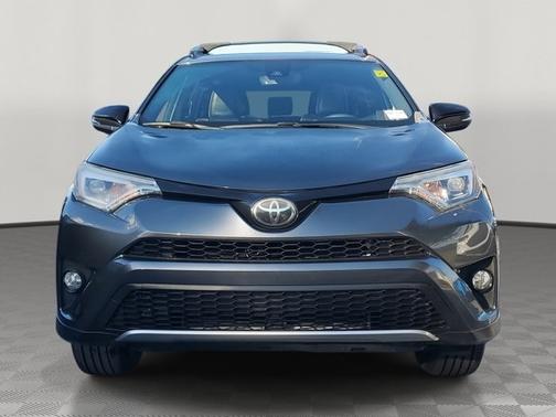 2018 Toyota RAV4 SE