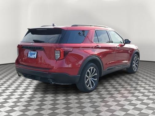 2022 Ford Explorer ST-LINE