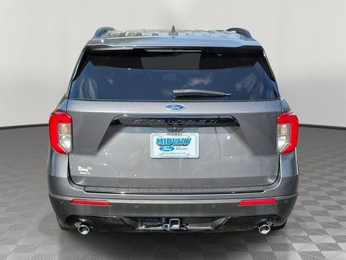 CARBONIZED GRAY METALLIC 2023 Ford Explorer ST-LINE