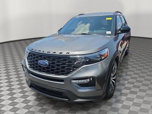 CARBONIZED GRAY METALLIC 2023 Ford Explorer ST-LINE