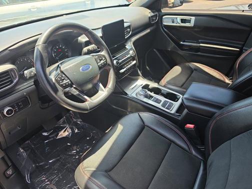 CARBONIZED GRAY METALLIC 2023 Ford Explorer ST-LINE