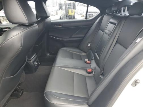 2021 Lexus IS 300 BASE