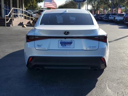 2021 Lexus IS 300 BASE