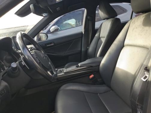 2021 Lexus IS 300 BASE