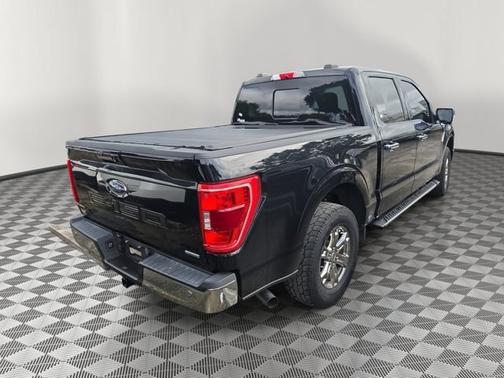 AGATE BLACK METALLIC 2021 Ford F-150 XLT