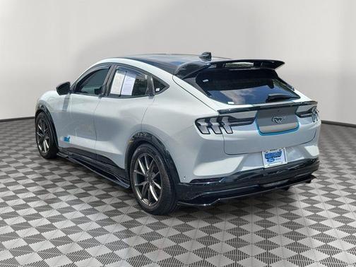 SPACE WHITE METALLIC 2023 Ford Mustang Mach-E PREMIUM