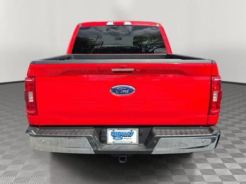 RACE RED 2022 Ford F-150 XLT