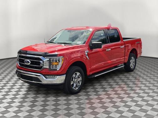 RACE RED 2022 Ford F-150 XLT