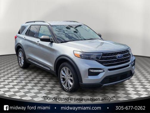ICONIC SILVER METALLIC 2023 Ford Explorer XLT