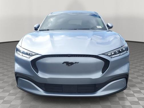 2022 Ford Mustang Mach-E SELECT