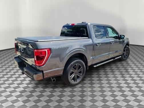 CARBONIZED GRAY METALLIC 2023 Ford F-150 XLT